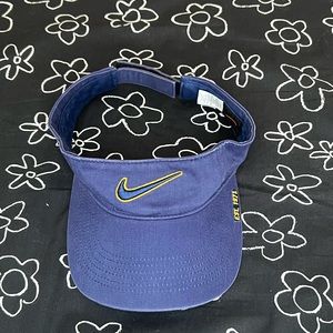 Nike visor